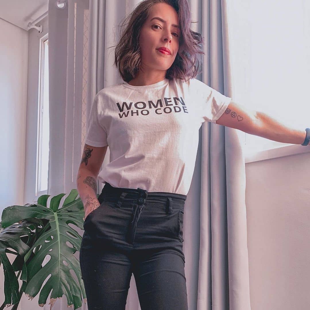 Women Who Code Empowering T-Shirt - Celebrate Women in Tech